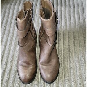 Relativity Boots Womens‎ 9 M Barton Buckle Straps Biker Heels Brown Faux Leather